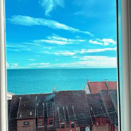 Two Bedroom Flat With Sea Views! East Wemyss Exterior photo